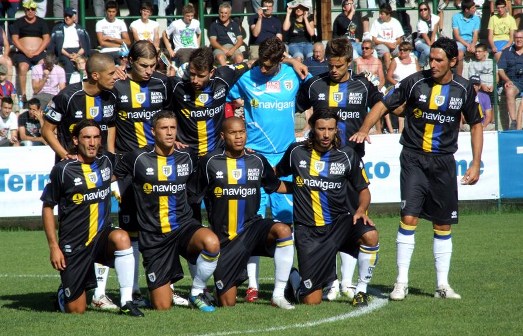 Mužstvo FC Parma před zápasem.